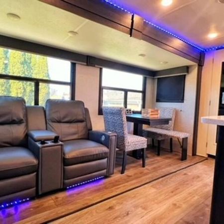 Apartamento Luxury Glamping Near Idaho Event Center In Nampa Exterior foto