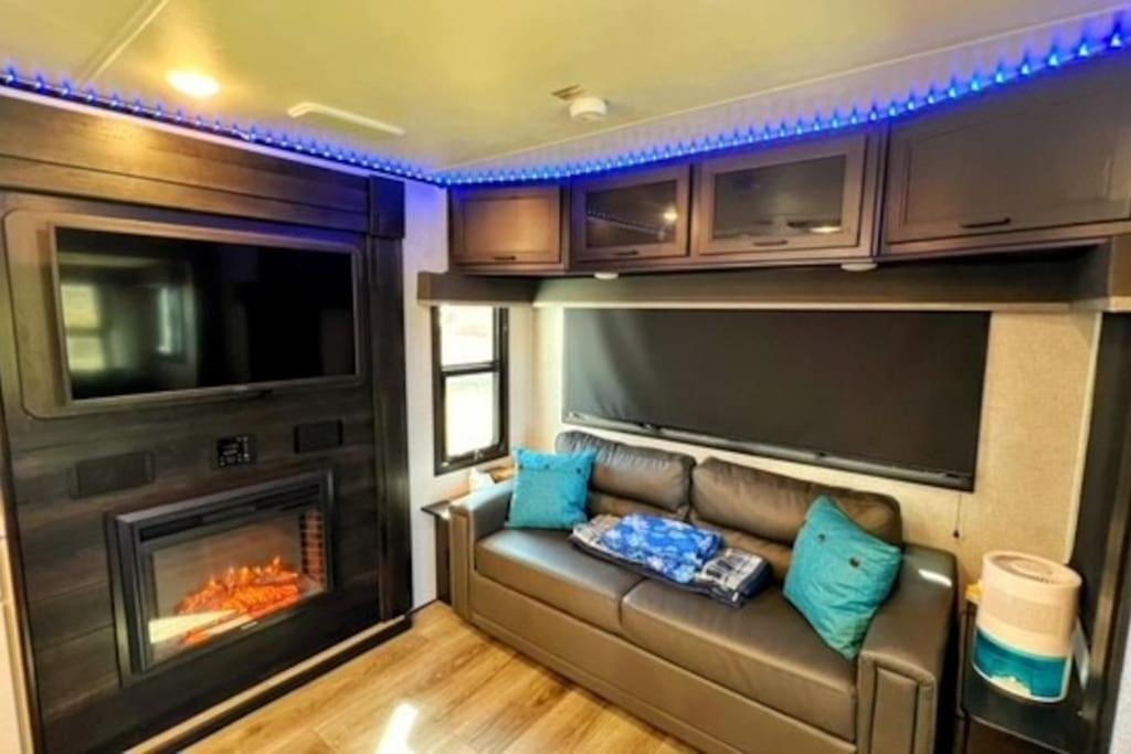 Apartamento Luxury Glamping Near Idaho Event Center In Nampa Exterior foto