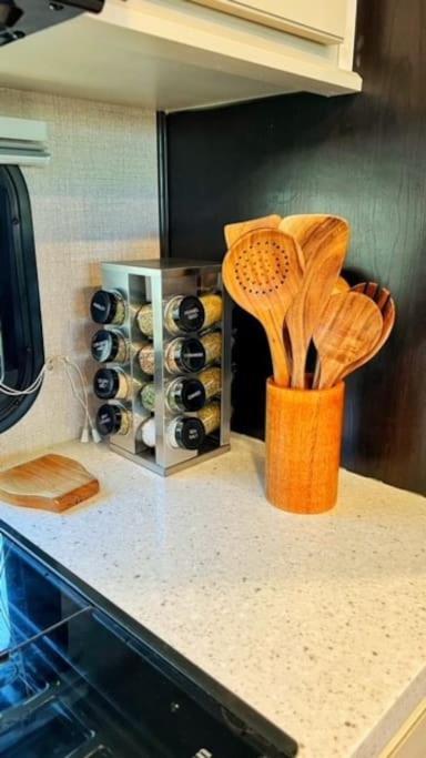 Apartamento Luxury Glamping Near Idaho Event Center In Nampa Exterior foto